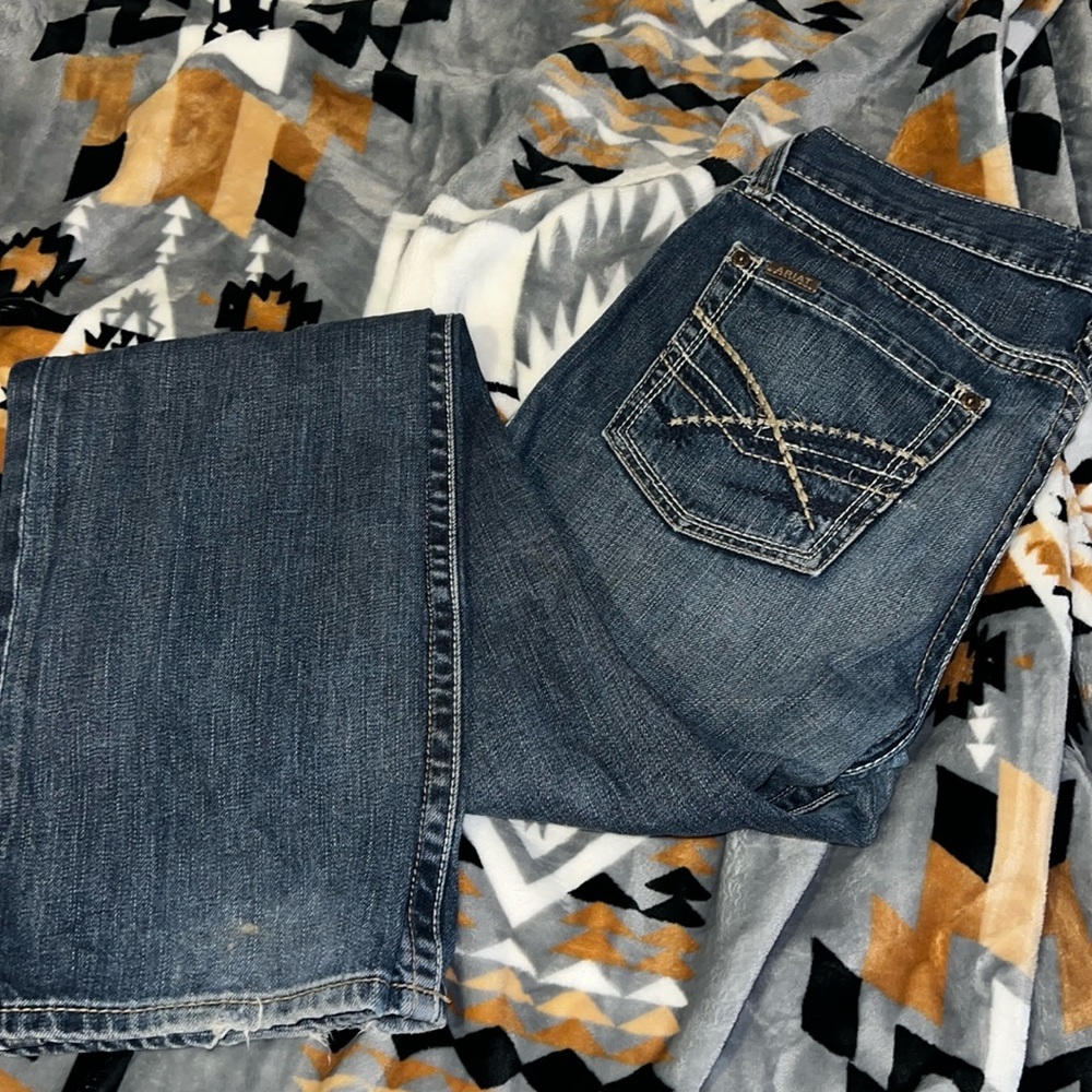 Men’s Ariat jeans